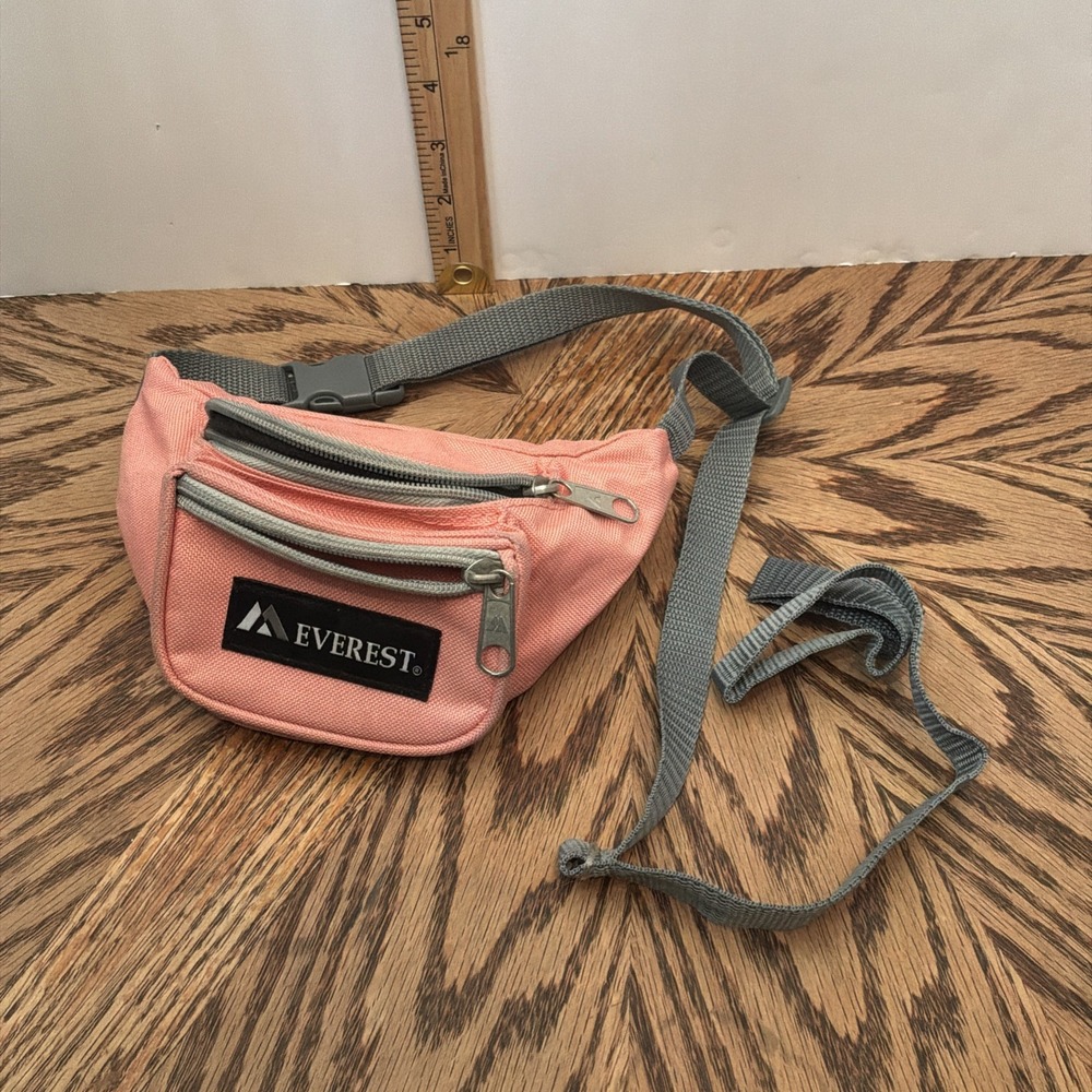 Everest Signature Waist Pack--Junior-Coral--One Size--Fanny Pack Y2K Comeback‎